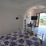 Bilocale Pavone - Vista Mare Con Spazio Esterno, Aria Condizionata E Parcheggio Apartment Marina di Campo