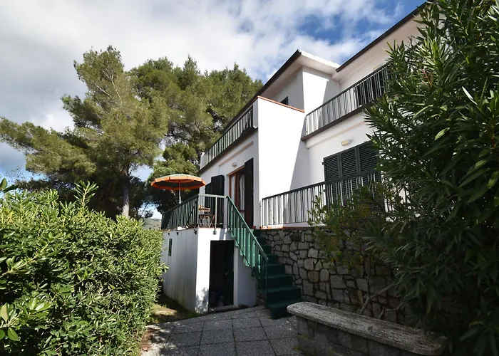 Bilocale Pavone - Vista Mare Con Spazio Esterno, Aria Condizionata E Parcheggio *