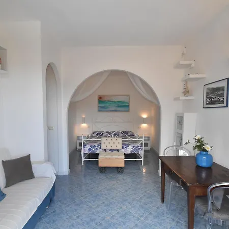 Bilocale Pavone - Vista Mare Con Spazio Esterno, Aria Condizionata E Parcheggio 公寓 坎普码港