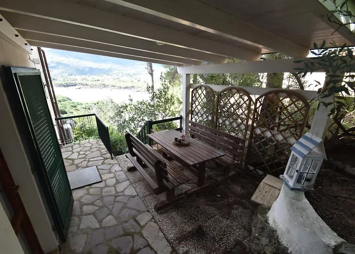 Apartman Bilocale Pavone - Vista Mare Con Spazio Esterno, Aria Condizionata E Parcheggio *