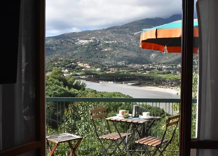 Bilocale Pavone - Vista Mare Con Spazio Esterno, Aria Condizionata E Parcheggio * Marina di Campo