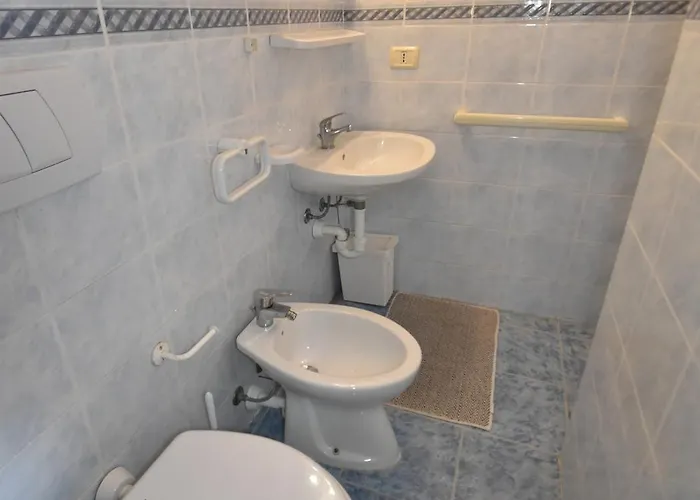 Bilocale Pavone - Vista Mare Con Spazio Esterno, Aria Condizionata E Parcheggio Marina di Campo