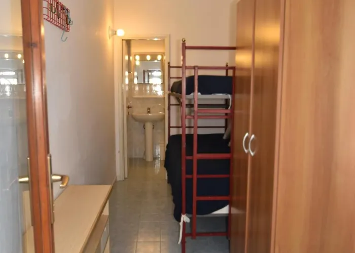 Bilocale Pavone - Vista Mare Con Spazio Esterno, Aria Condizionata E Parcheggio Apartman *